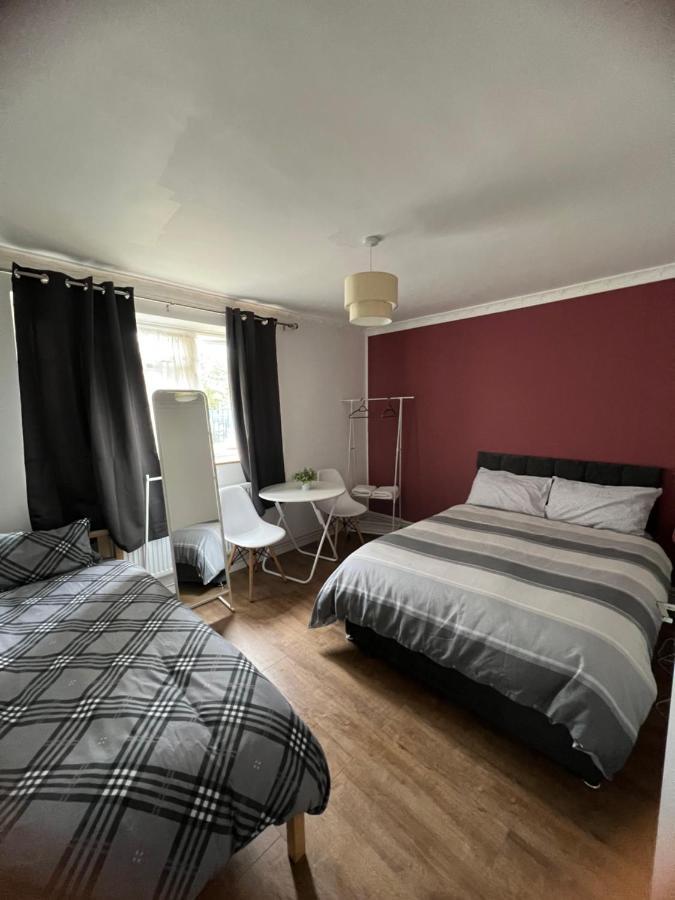 Large Room With Two Bed In Central London Kültér fotó