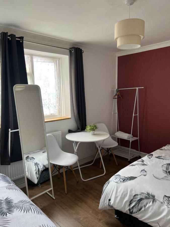 Large Room With Two Bed In Central London Kültér fotó